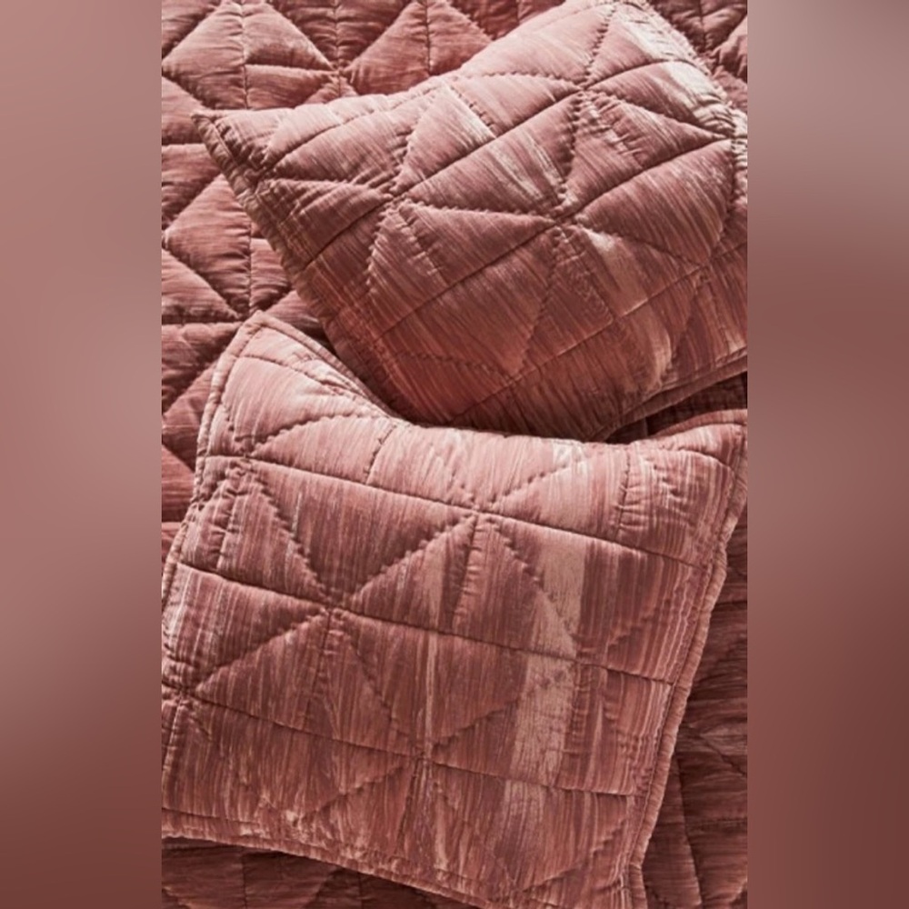 ANTHROPOLOGIE Crushed Velvet Pink Mauve Euro Sham Pillow Cover 26x26 3 Avail